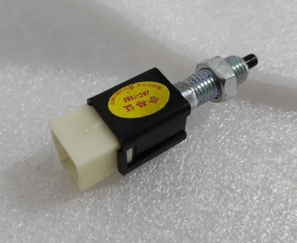 Sensor Valvula Pedal Luz De Freno Jac 1061 Original